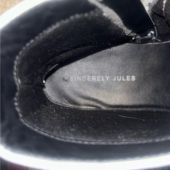 Women’s Boots - Picture 8 of 8